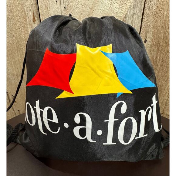Tote A Fort Original Blanket Fort Building Kit Portable Playhouse 3 Blanket Set - Picture 7 of 7